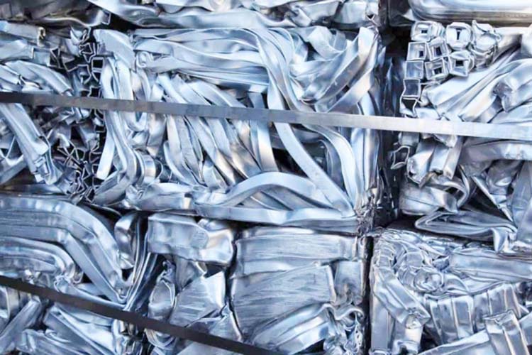 Những Thách Thức Trong Việc Tái Chế Nhôm 2 Xu hướng tái chế nhôm