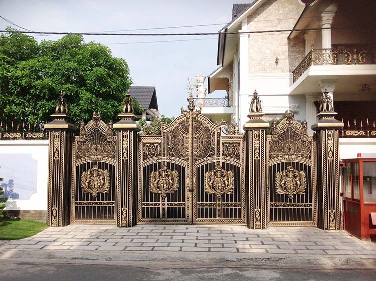 Nhôm Đúc: Ưu Nhược Điểm Và Ứng Dụng 2 Cửa nhôm đúc nghệ thuật đẳng cấp & sang trọng