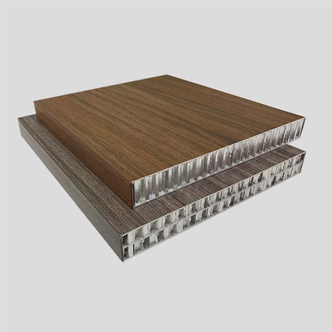 Lõi tổ ong trong cửa nhôm tấm giúp cách âm và cách nhiệt hiệu quả