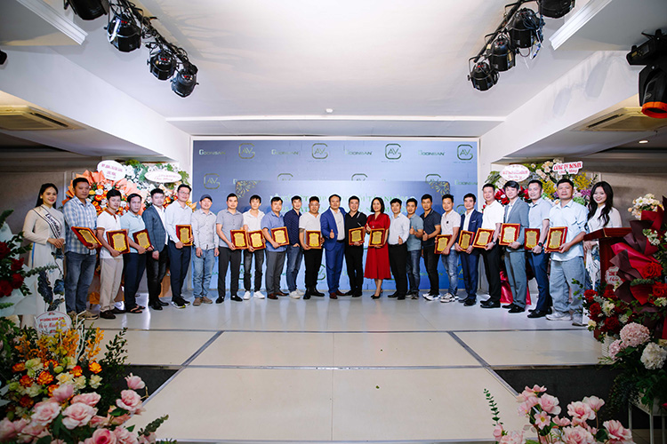 Các Đối tác trên khắp miền Tổ Quốc ký kết với Nhôm Vân Gỗ AVG ngày 22/03/2026