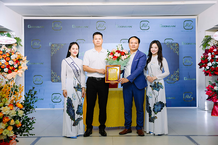 Hình ảnh đại diện một số Đối tác ký kết trở  thành Đối tác Nhôm AVG chính thức